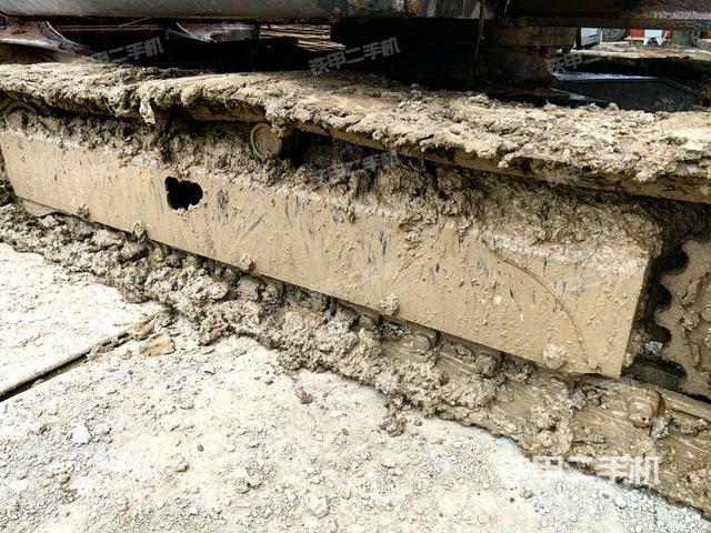 右側(cè)履帶整體?（行走機構(gòu)）