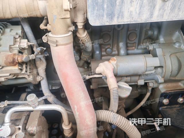 回轉(zhuǎn)馬達（上車部件）