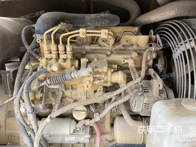 发动机整体俯视（整机外观）