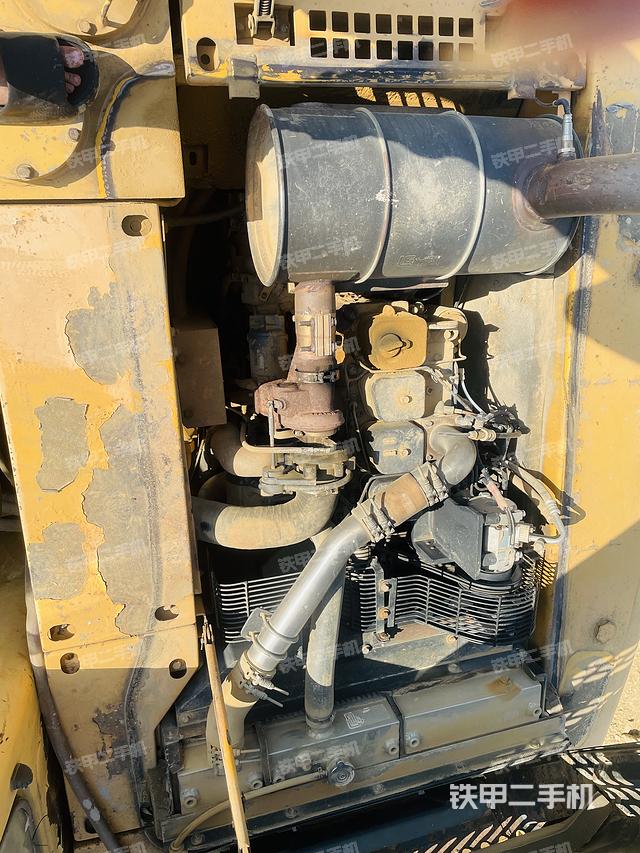 发动机整体俯视（整机外观）