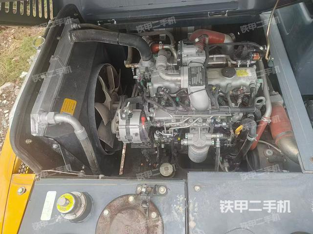 发动机整体俯视（整机外观）