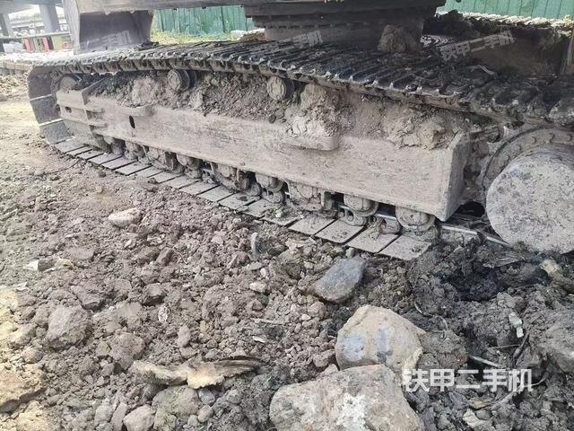 单侧履带整体（整机外观）