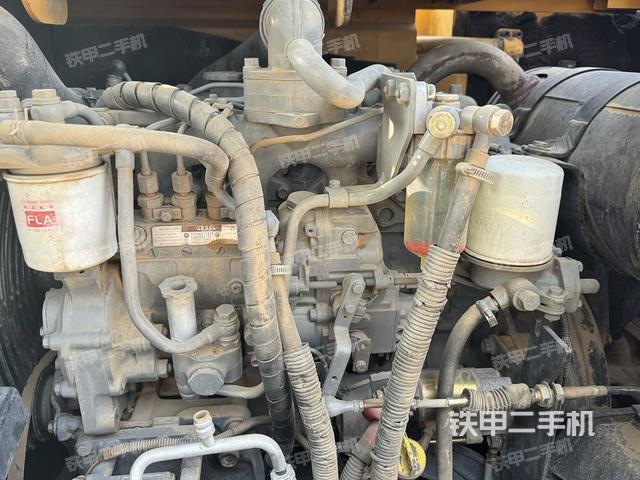 發(fā)動機(jī)整體俯視（整機(jī)外觀）