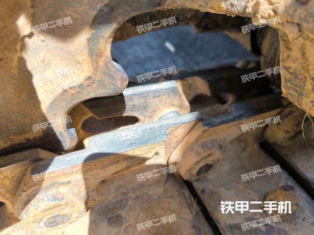 单侧履带整体（整机外观）