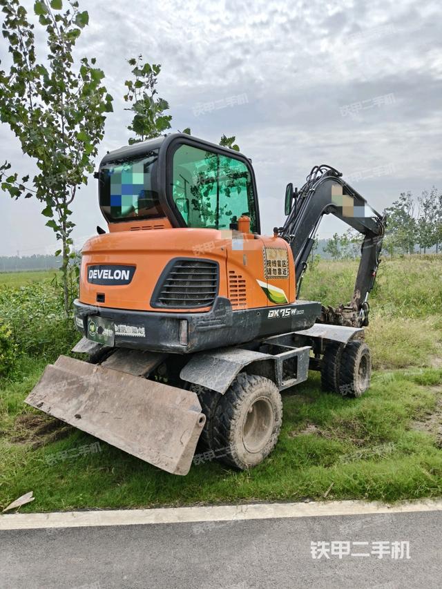 整机右后45°（整机外观）