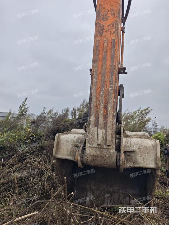 大臂根部?斜視（工作和回轉(zhuǎn)裝置）