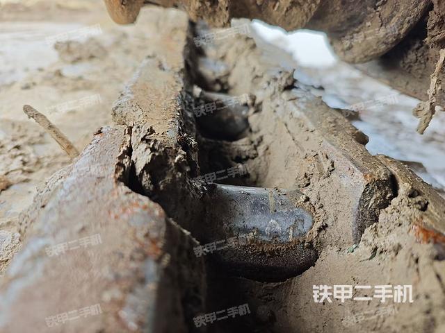 右側(cè)行走馬達(dá)蓋板（行走機(jī)構(gòu)）