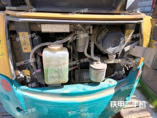 发动机整体俯视（整机外观）