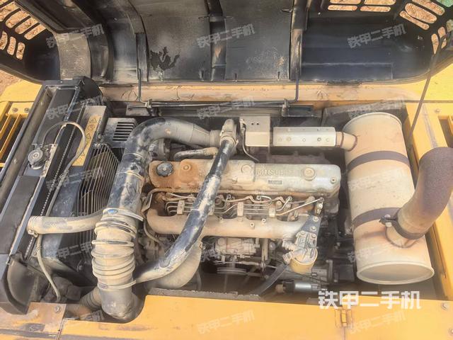 發(fā)動(dòng)機(jī)整體俯視（整機(jī)外觀）