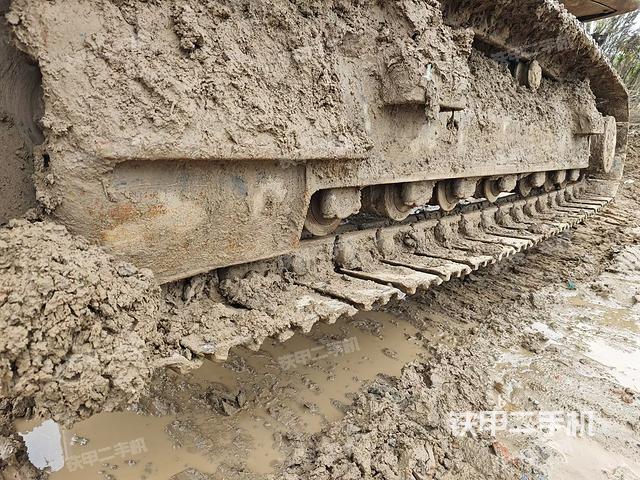 左側(cè)行走馬達(dá)蓋板（行走機(jī)構(gòu)）