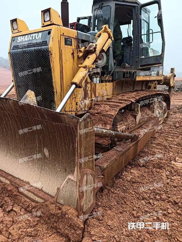 整机右后45°（设备外观及核心部件）