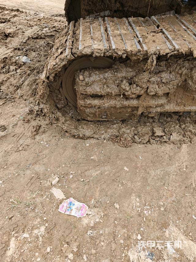 左导向轮（行走机构）