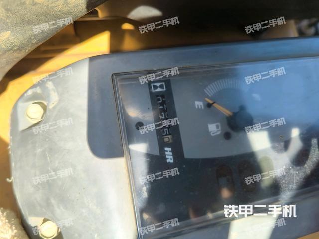 驾驶室整体（整机外观）