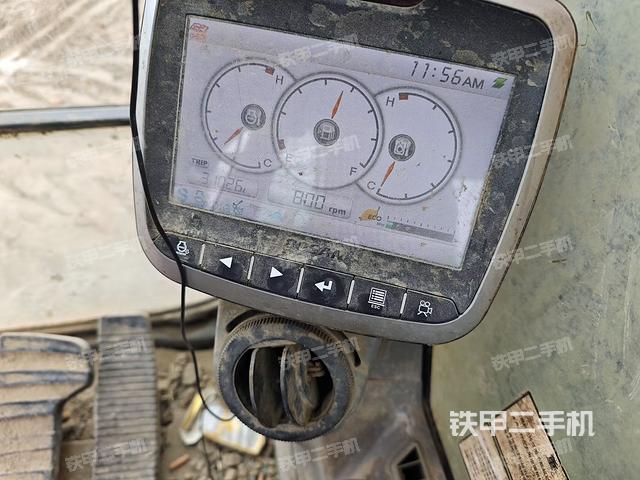 后窗玻璃角標(biāo)（駕駛室部分）