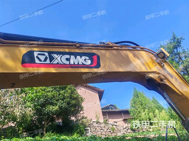 铲斗右后整体（工作和回转装置）