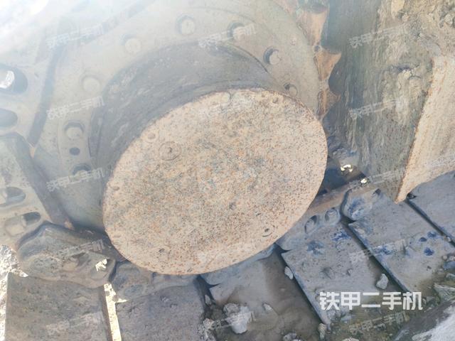 左驅(qū)動(dòng)輪（行走機(jī)構(gòu)）