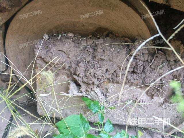 左侧行走马达盖板（行走机构）