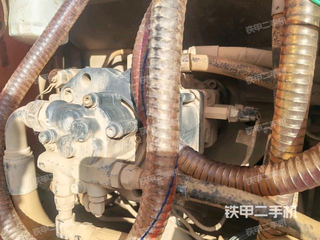 液壓泵室（大件艙室）