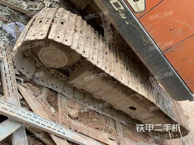 单侧履带整体（整机外观）