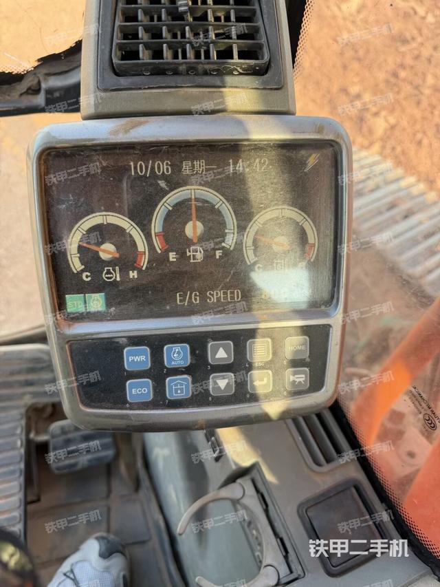 显示屏 （驾驶室部分）