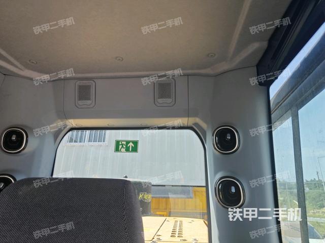 座椅后部（駕駛室部分）