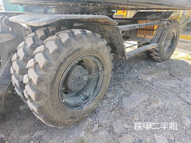 左側(cè)履帶整體?（行走機構(gòu)）