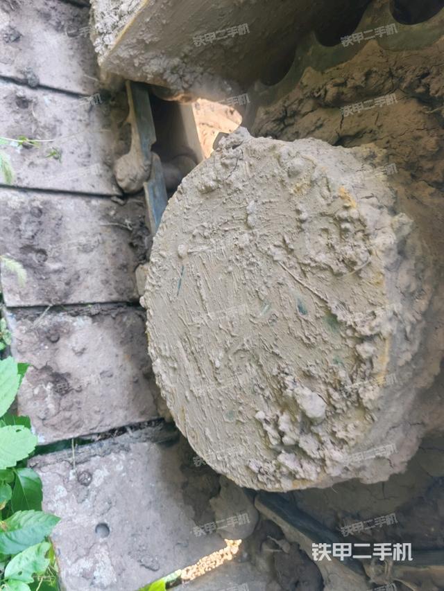 左导向轮（行走机构）