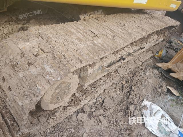 左侧履带整体 （行走机构）