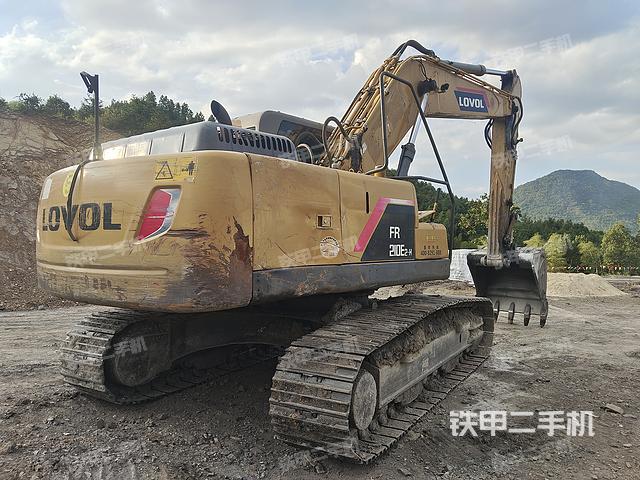 整机右后45°（整机外观）