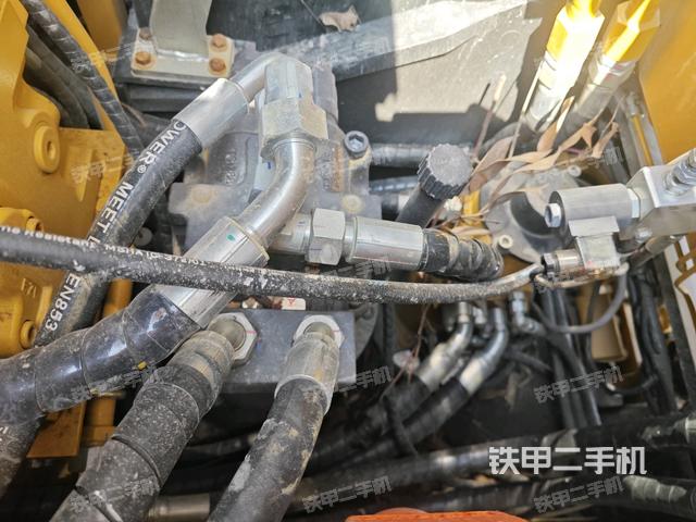 回轉(zhuǎn)馬達（上車部件）