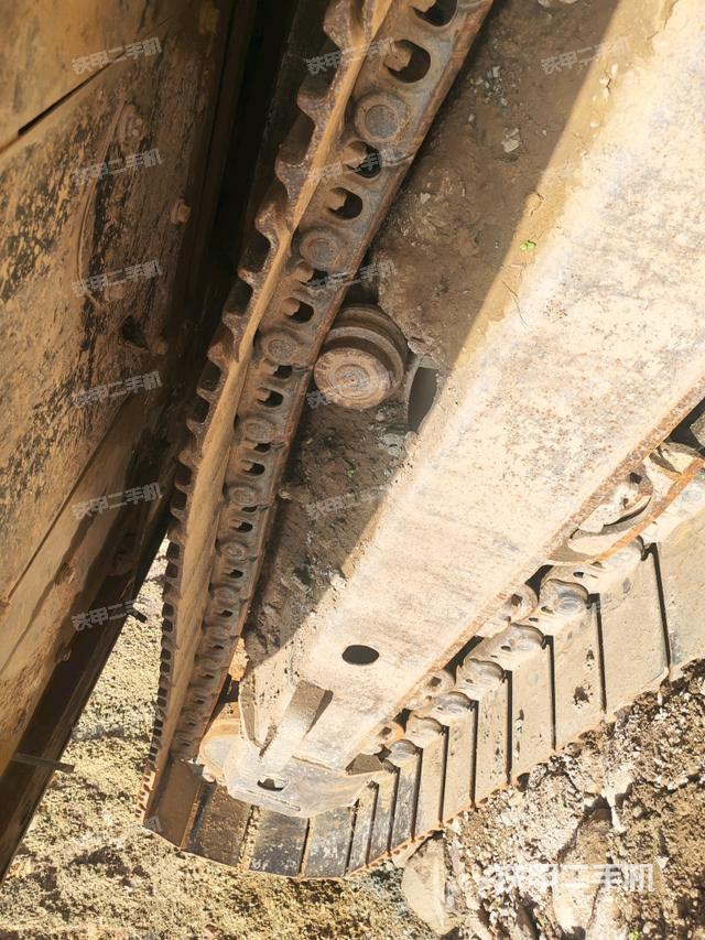 右側(cè)行走馬達(dá)蓋板（行走機(jī)構(gòu)）