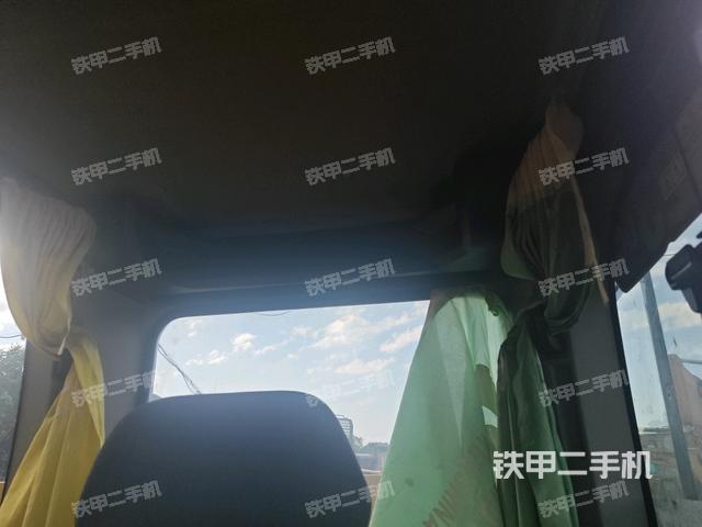 座椅后部（驾驶室部分）