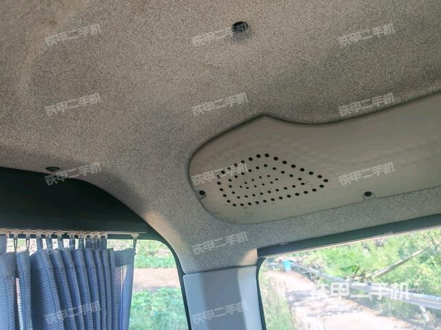 座椅后部（驾驶室部分）