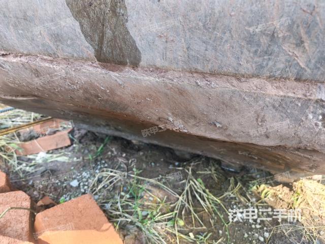 小臂整体左后（工作和回转装置）