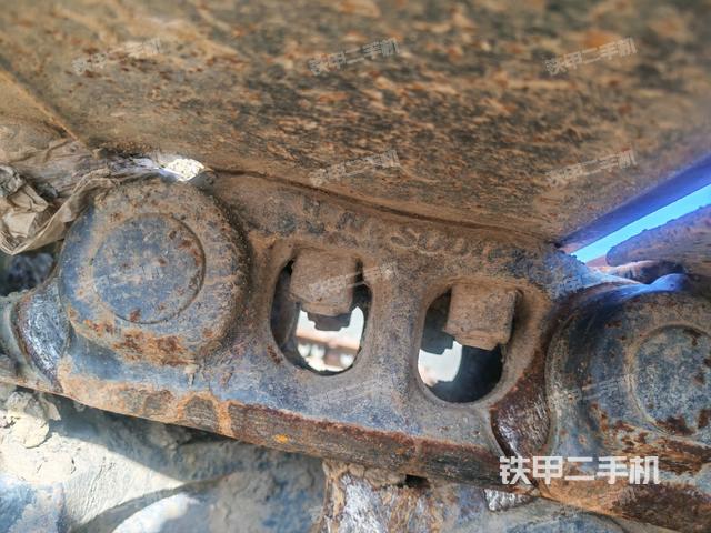 左導(dǎo)向輪（行走機(jī)構(gòu)）