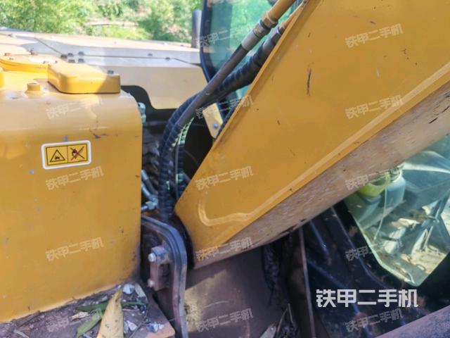 大臂根部 斜（工作和回转装置）