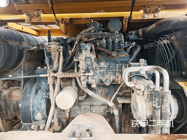 发动机整体俯视（整机外观）