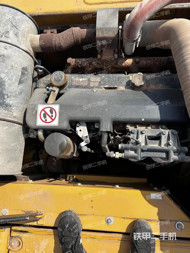 發(fā)動機(jī)室（上車部件）