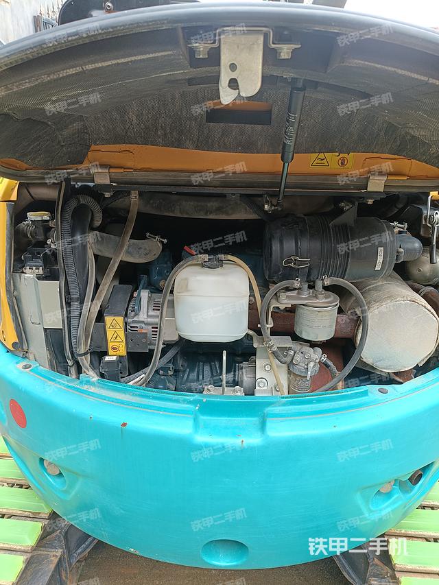 发动机整体俯视（整机外观）