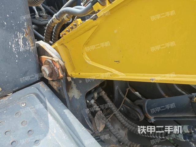 大臂根部 斜视（工作和回转装置）