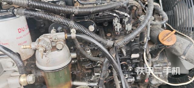 发动机整体俯视（整机外观）