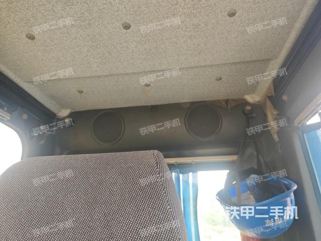 座椅后部(駕駛室部分) 座椅后部(駕駛室部分)