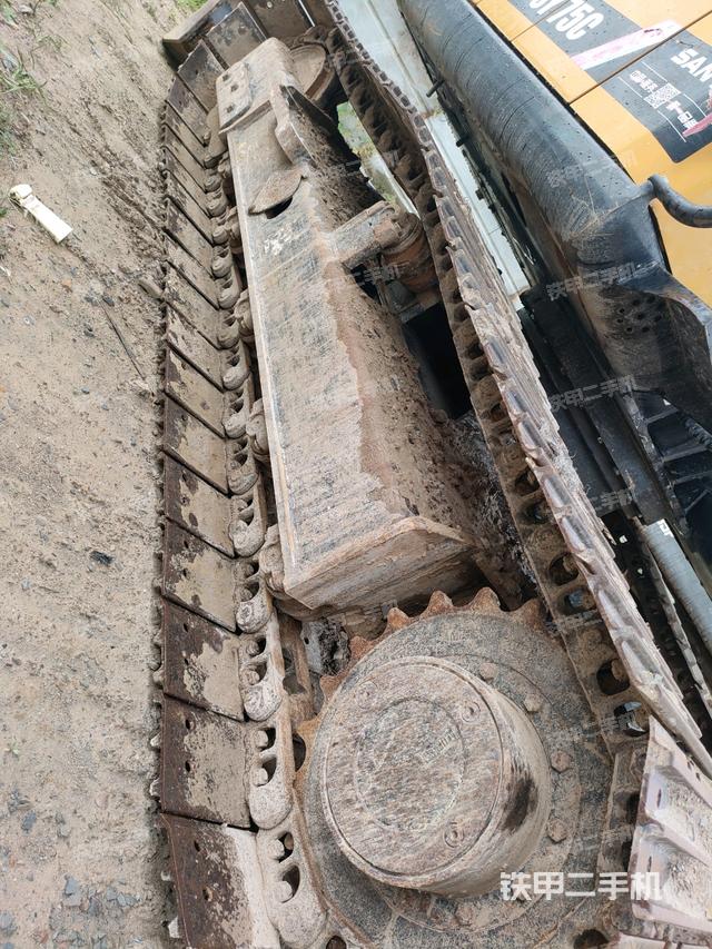 单侧履带整体（整机外观）