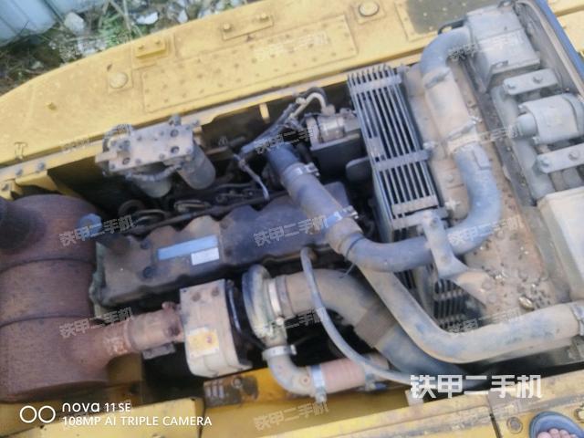 发动机室（上车部件）