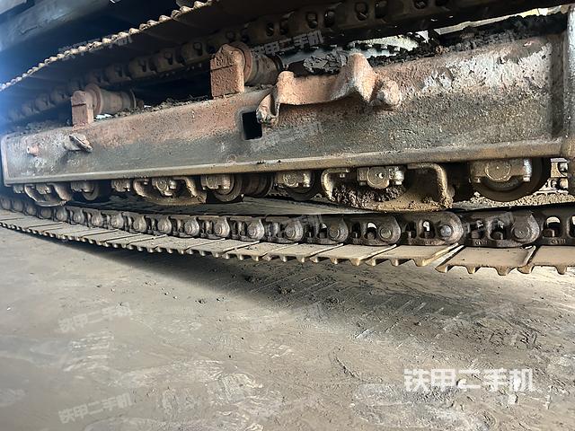 单侧履带整体（整机外观）