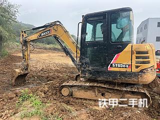三一重工SY55C挖掘机实拍图片