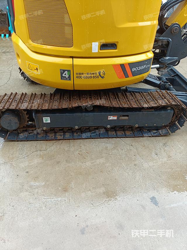 单侧履带整体（整机外观）