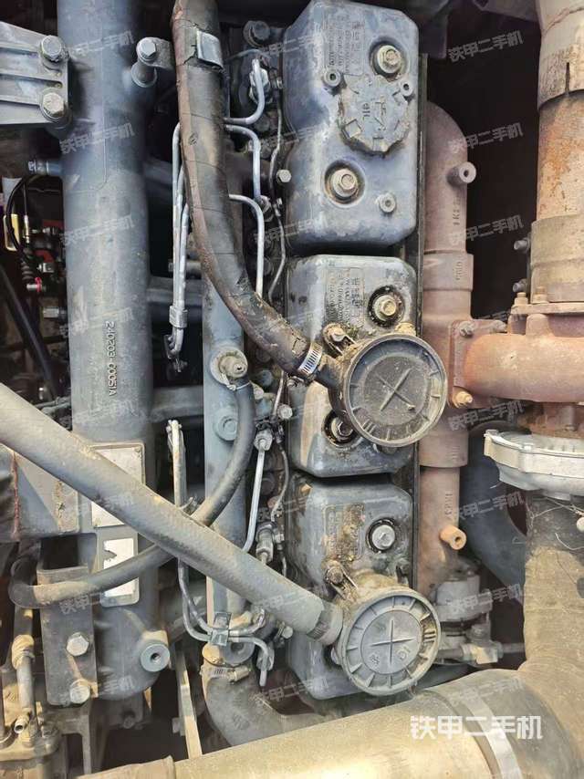 发动机整体俯视（整机外观）