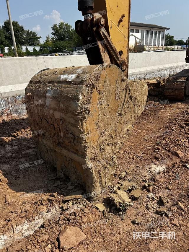 右導(dǎo)向輪（行走機(jī)構(gòu)）