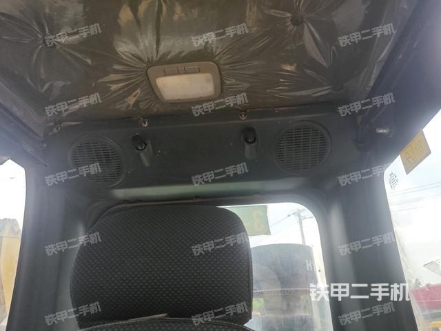 座椅后部（驾驶室部分）